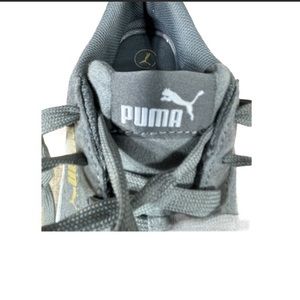 PUMA Vikky Sneakers Women's 9  Athletic Casual Activewear Soft Foam Gray Suede